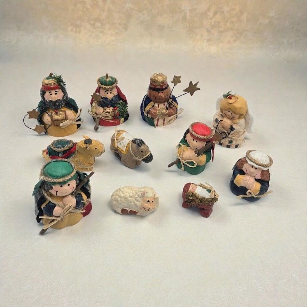 11-Piece Vintage Paper Mache Nativity Set Small Christmas Crèche Figures - Jesus